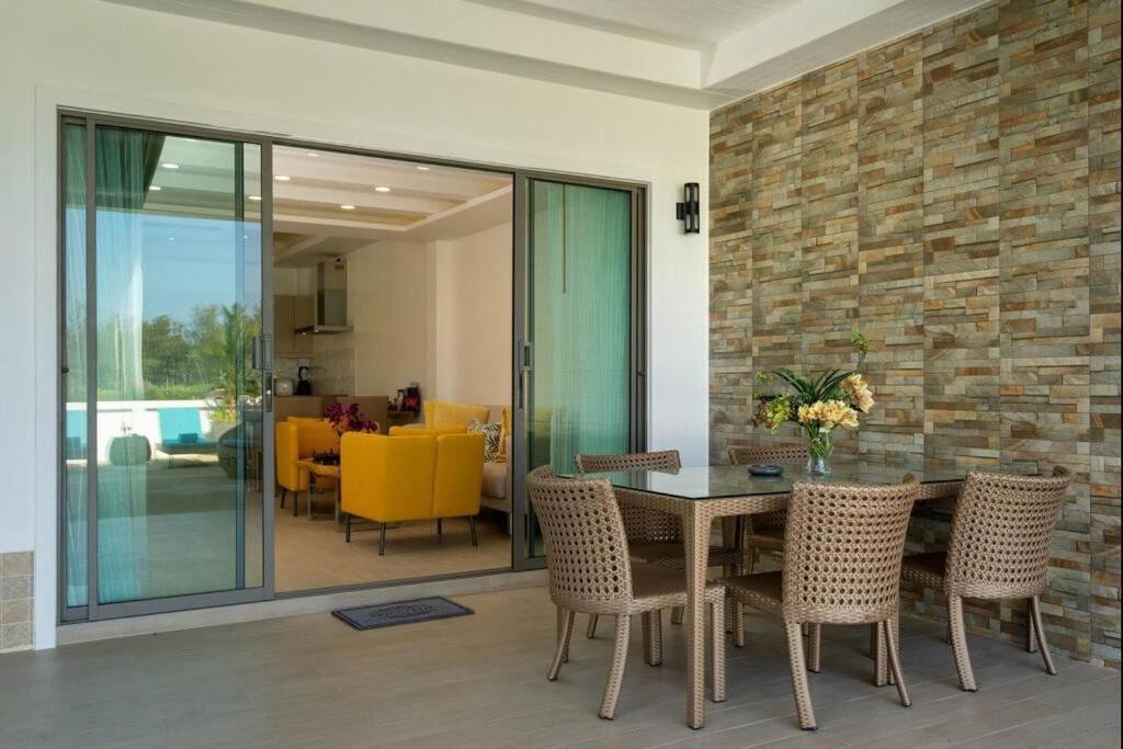 Vila Pure Bliss Luxe 3br Pool Your Ultimate Tropical Getaway V29 V74 Phuket